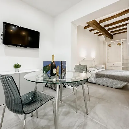 شقة Realkasa Orfeo Flat