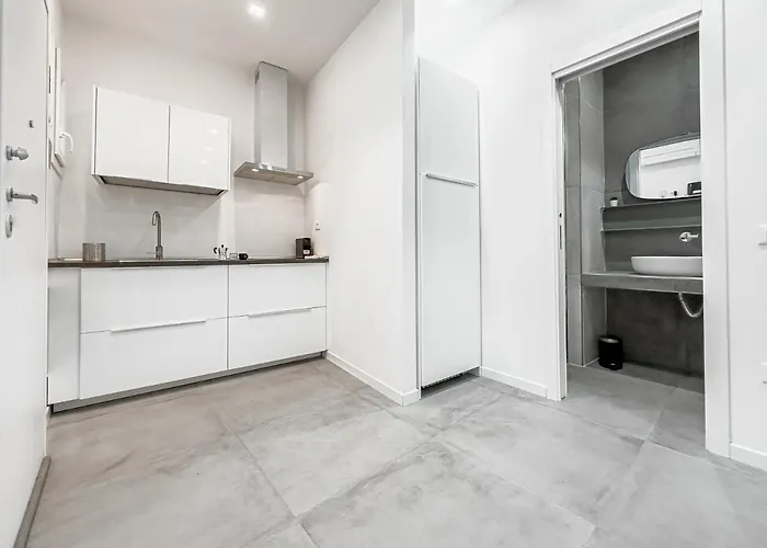 Realkasa Orfeo Flat شقة